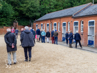 EL270923-119 - Emma Lavelle Stable Visit